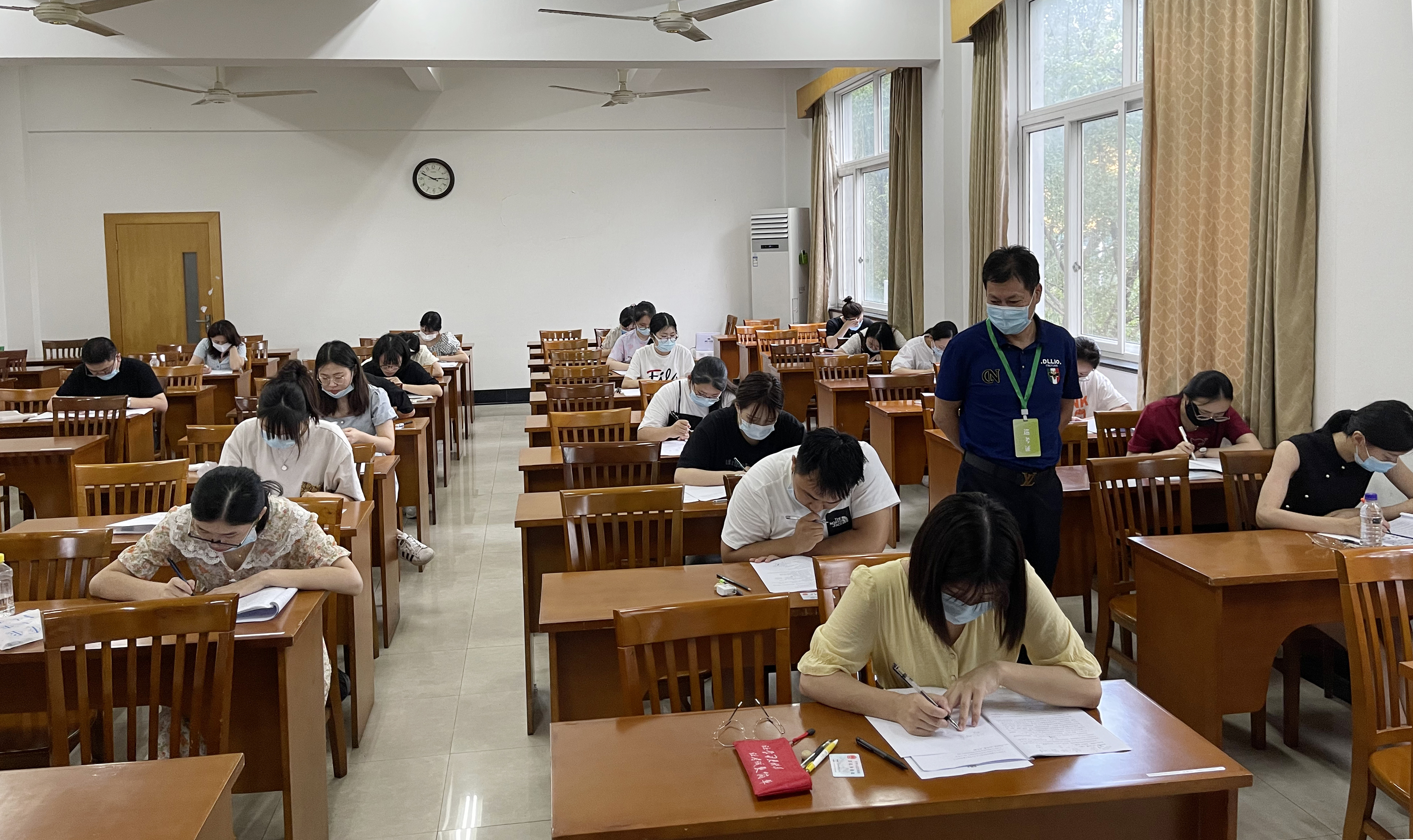 1631779329472547.jpg 江輝巡考.jpg