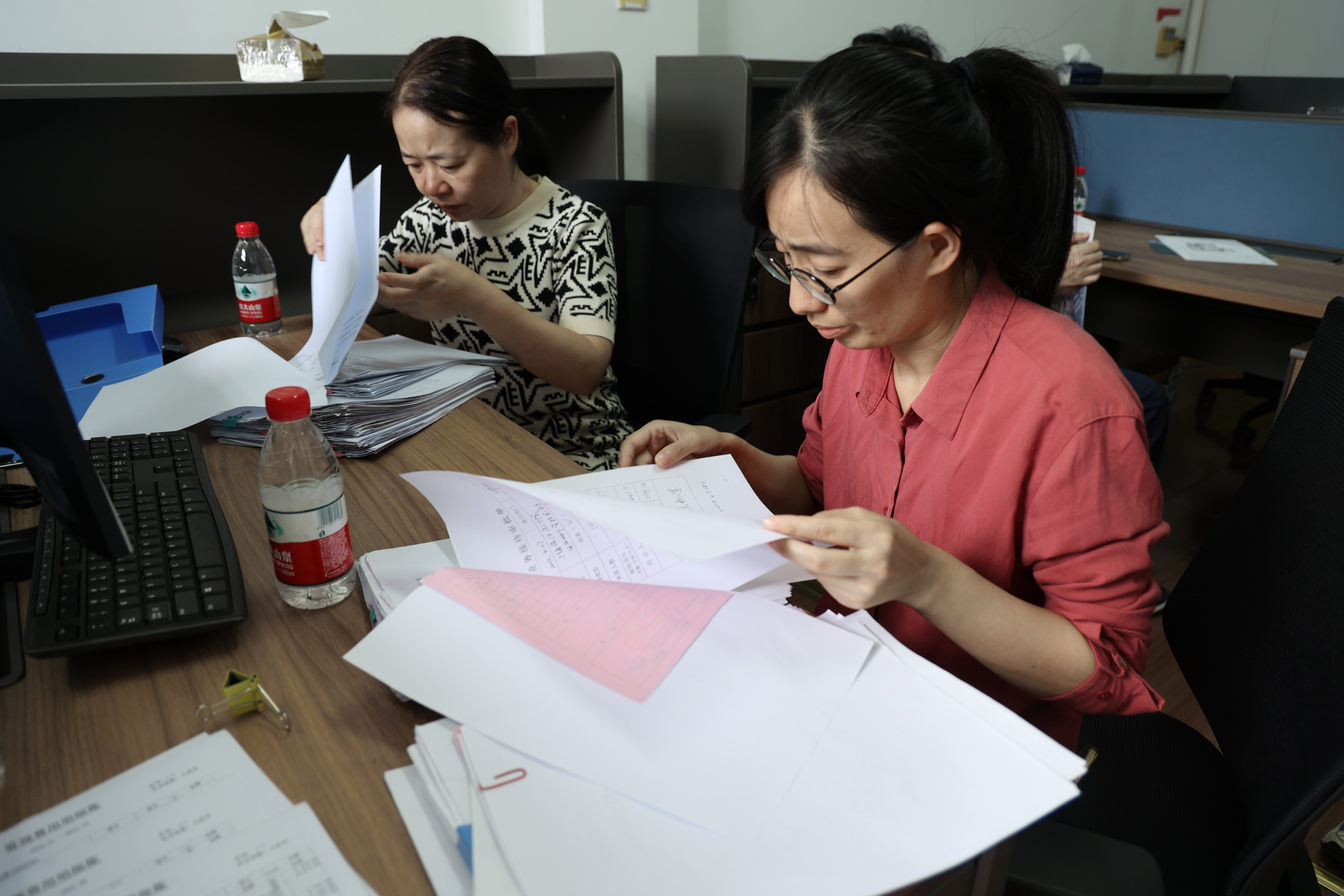 1698309326641288.jpg 房產(chǎn)財(cái)務(wù)檢查現(xiàn)場(chǎng).jpg